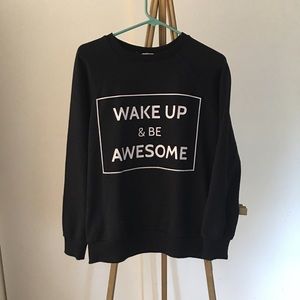 COOL SWEATSHIRT BY PULL AND BEAR